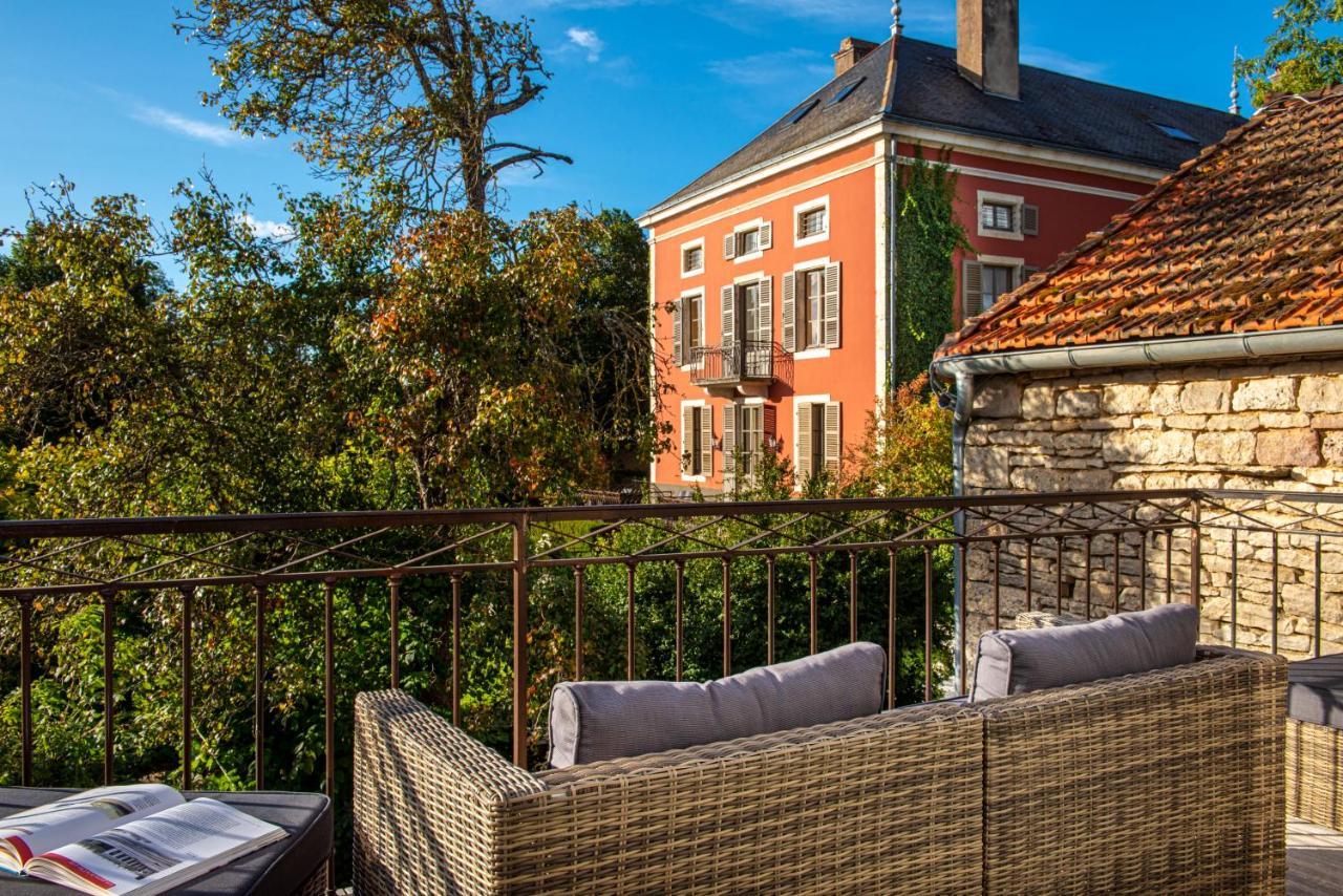 Chateau De Courban And Spa Nuxe Bagian luar foto
