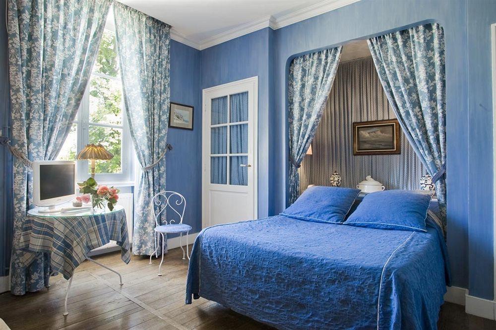 Chateau De Courban And Spa Nuxe Bagian luar foto