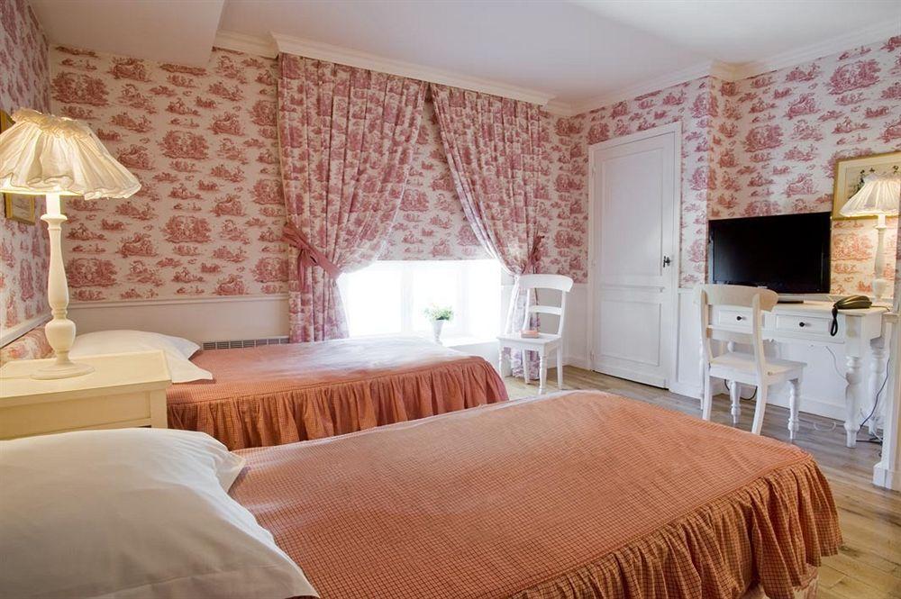 Chateau De Courban And Spa Nuxe Bagian luar foto