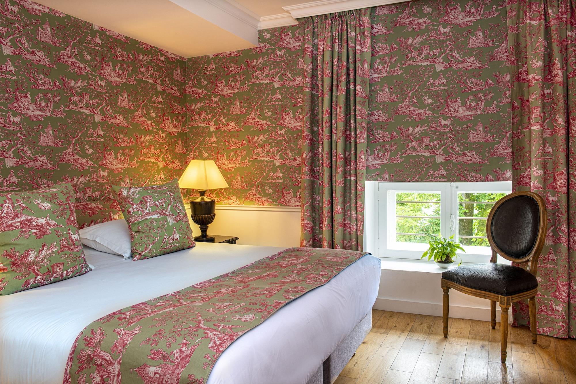 Chateau De Courban And Spa Nuxe Bagian luar foto