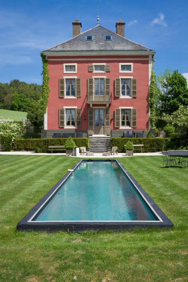 Chateau De Courban And Spa Nuxe Bagian luar foto