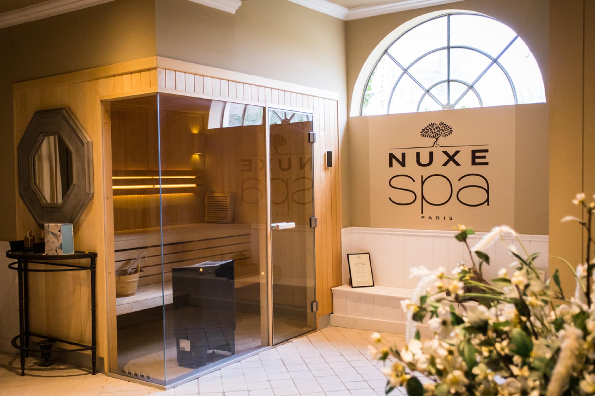 Chateau De Courban And Spa Nuxe Bagian luar foto
