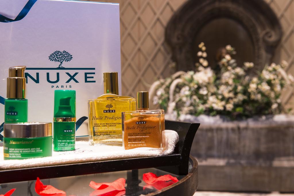 Chateau De Courban And Spa Nuxe Bagian luar foto